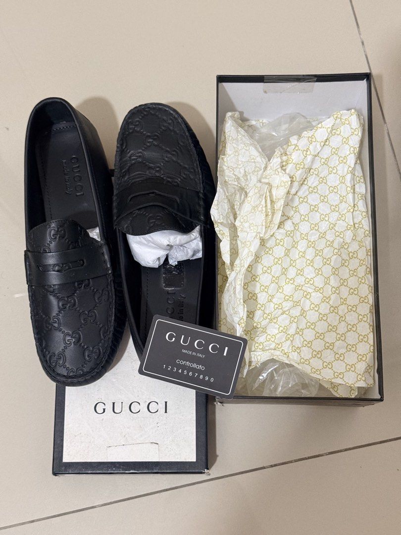 Authentic Gucci cowhide shoes (Category: Casual Shoes) located in Quezon City. Submitted by krisaaaaaaa (Listing ID 1464664543, Image 1). Description: Shipping thru: Grab or Lalamove Mode of Payment: BDO or GCASH Payment first No COD Strictly no cancellation No return and no exchange No bogus buyers.