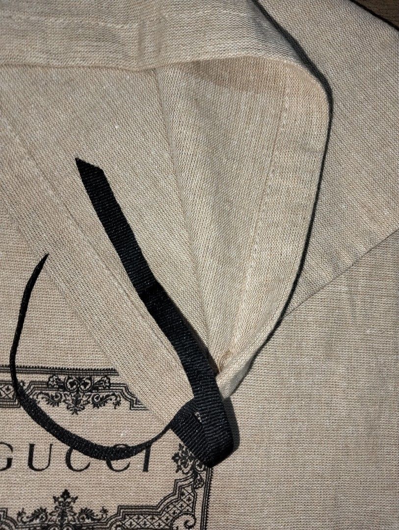 Authentic GUCCI dust bag Dustbag (Category: Luxury Bags & Wallets) located in Zamboanga. Submitted by luxuryaccessories_ella.2022 (Listing ID 1464665984, Image 3). Description: Authentic 👉sized by cm ( centimeters) 👉 already wash 👉add sf 👉Loc po is Mindanao 👉 shipping thru J &T add 89 sa sf 👉MOP:Gcash or BPI.