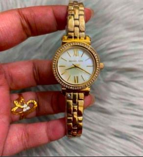 (Category: ) located in . Submitted by Authentic4Less_OLShop (Listing ID 1464589930, Image 1). Description: .