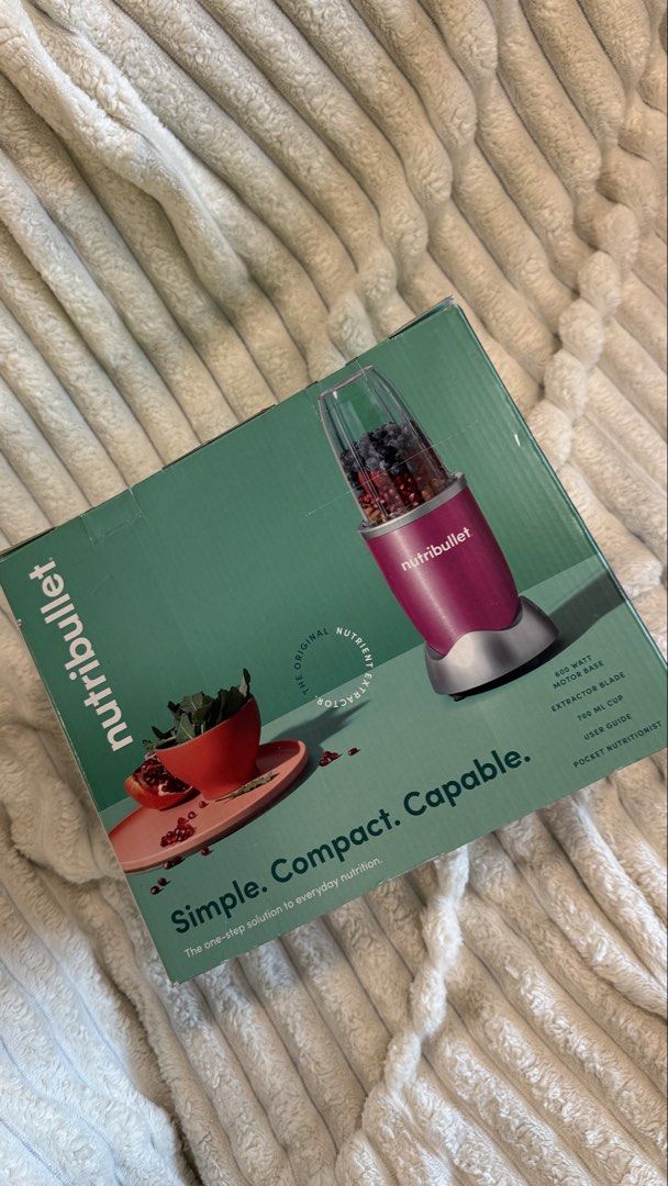Authentic Nutribullet 600 Personal Blender (Category: Juicers, Blenders & Grinders) located in Taguig. Submitted by maliashoppingaccount (Listing ID 1464755438, Image 1). Description: Authentic Nutribullet 600W Personal Blender Brand new With box P4000 SRP P6490.