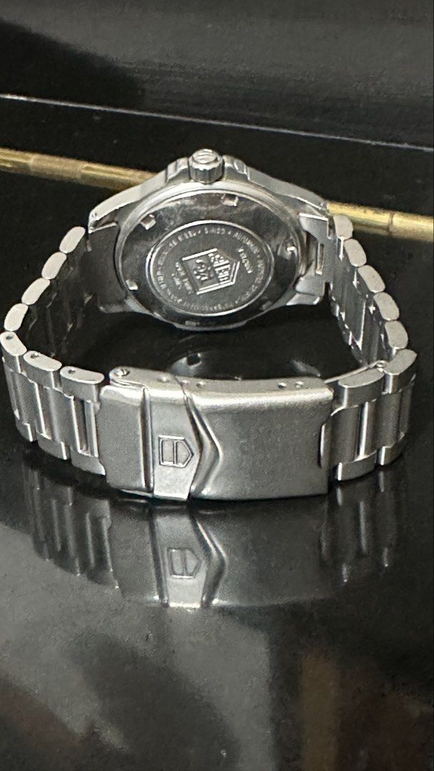 Authentic Tag HeuerAutomatic 37mm (Category: Luxury Watches) located in Las Pinas. Submitted by marshmallowmax (Listing ID 1464608090, Image 3). Description: Guaranteed Authentic! Excellent working condition no flaws.. fits up to 7.5” wrist size.. with generic box.