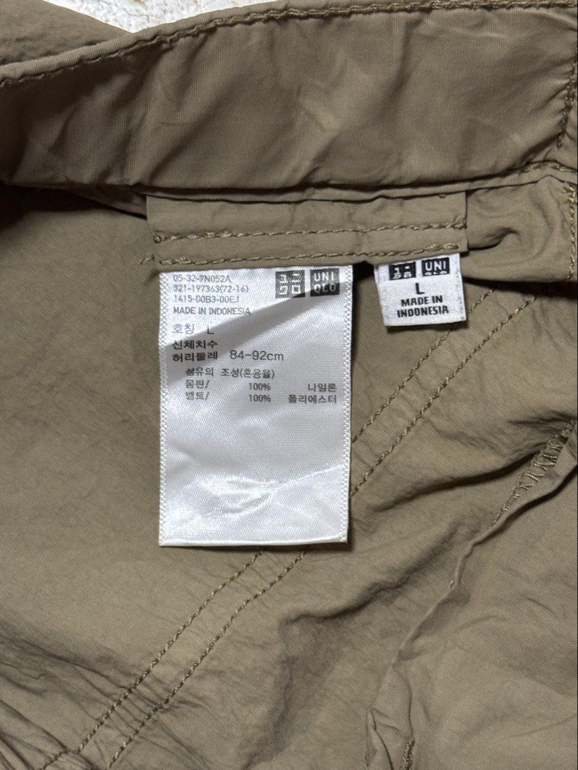 Authentic Uniqlo Geared Short (Category: Shorts) located in Badian. Submitted by choloknows (Listing ID 1464686893, Image 3). Description: Good as New 9.9/10 Size L on tag Best fit 34-36 waistline Length: 18 No issue 699 + sf.