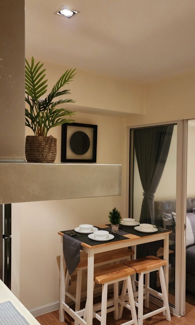 AZURE CONDOMINIUM STUDIO 1018 (Category: Apartments & Condos) located in Manila. Submitted by stephenshia2014 (Listing ID 1464592181, Image 1). Description: 🌊 Studio 1018 Relax in this cozy 1-bedroom unit designed for comfort and convenience. Enjoy resort-style amenities including a manmade white beach, wave pool, beach bar, volleyball court, kids’ playground, and on-site 7-Eleven & Lawson. Inside the unit, you’ll have everything you need: ✔️ Fu