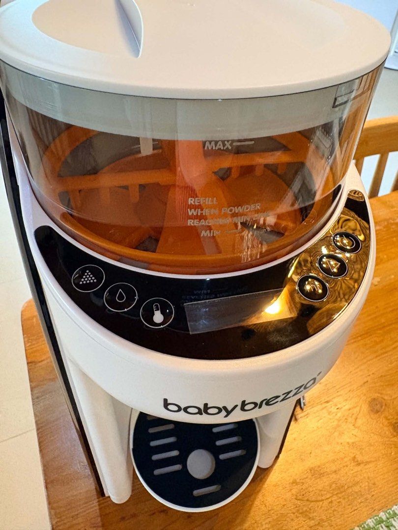 Baby Brezza Formula Pro Advanced Baby Formula Dispenser (Category: Breastfeeding & Bottle Feeding) located in Tagaytay City. Submitted by bohodreamer (Listing ID 1464644980, Image 3). Description: Selling my Baby Brezza Formula Pro Advanced. I originally bought this because I thought I would be formula feeding my baby, but I ended up breastfeeding, so I only used the dispenser around 5–6 times. It’s still in like-new condition and has been kept w