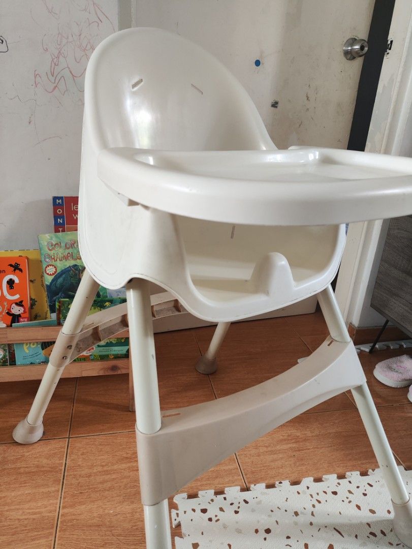 Baby High Chair (Category: Baby High Chairs) located in Taguig. Submitted by cleanupmomma (Listing ID 1464598363, Image 2). Description: Please take time to read ❤️ outgrown with brown tray included hindi lang po nasamacsa picture already disassembled ready to ship Sold as is wyiwyg.