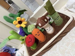 (Category: ) located in . Submitted by lovey.co (Listing ID 1464609697, Image 1). Description: .
