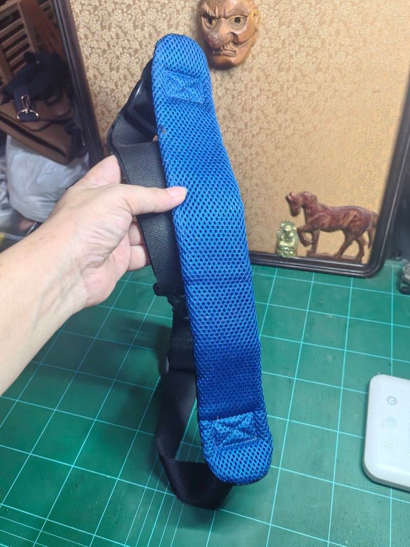 Bag Strap (Category: Other Accessories) located in Cebu City. Submitted by dudes_villanueva (Listing ID 1464576305, Image 1). Description: Bag Strap In excellent condition Length: 37in.