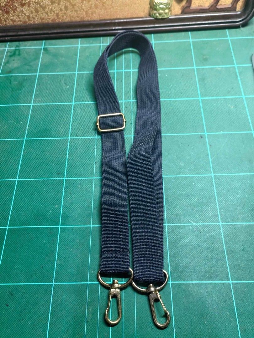 Bag Strap (Category: Other Accessories) located in Cebu City. Submitted by dudes_villanueva (Listing ID 1464576416, Image 3). Description: Bag Strap In excellent condition Length: 23in.