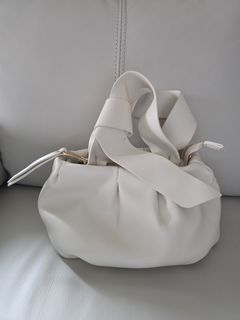 （分類：）位於 。 由 okanan 提交（商品編號 1464660718，圖片 1）。簡介： 。