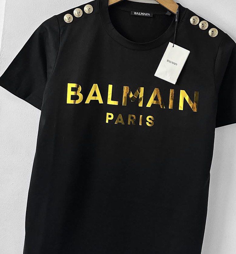 Balmain T-shirt (Category: Tshirts & Polo Shirts ) located in Manila. Submitted by stopshop26 (Listing ID 1464626503, Image 2). Description: Balmain T-shirt Unisex Avail sizes: XS Small Medium Large XL Brand new and original Onhand and ready to ship.