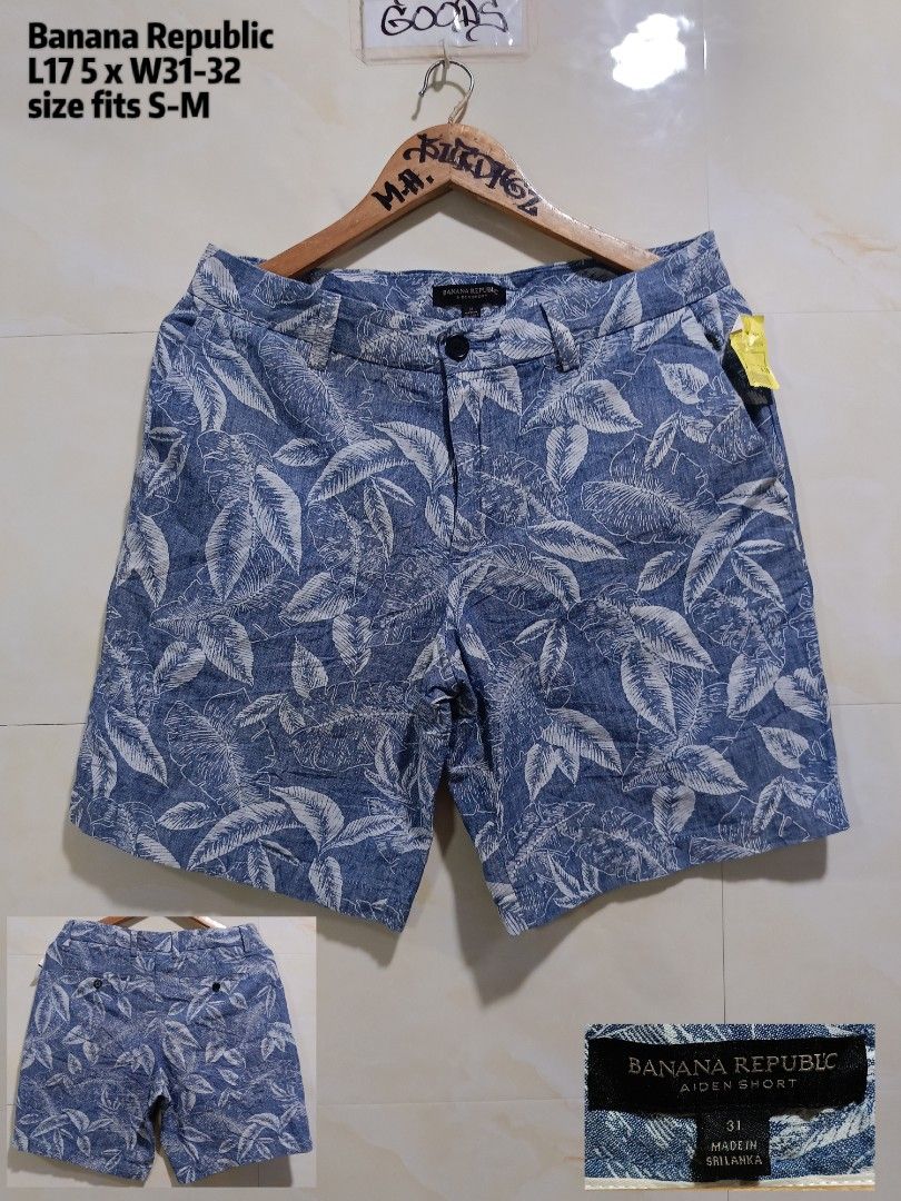 banana republic short (Category: Shorts) located in Talisay. Submitted by burdagz13 (Listing ID 1464710344, Image 1). Description: condition: good as new colorrate: 10-10 issue: none 💸 First pay basis only 🚀 J&T shipping nationwide (doortodoor).