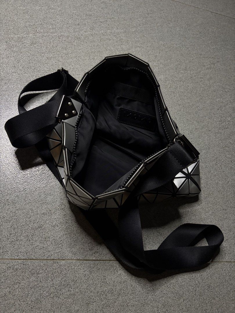 Bao Bao Issey Miyake Lucent Prism Basics (Category: Cross-body Bags) located in Talisay. Submitted by re_sell01 (Listing ID 1464699348, Image 2). Description: Bao Bao Issey Miyake Crossbody/Shoulder Bag Size S-M Prism Basics Design 9/10 Condition.