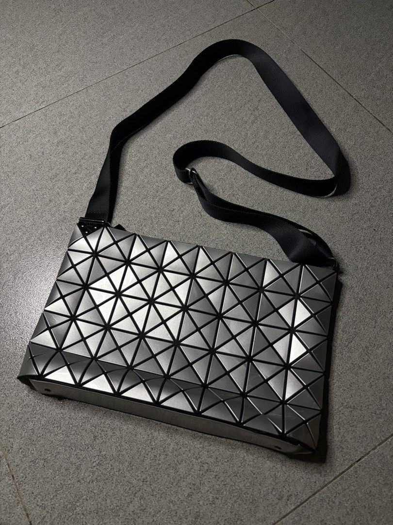 Bao Bao Issey Miyake Lucent Prism Basics (Category: Cross-body Bags) located in Talisay. Submitted by re_sell01 (Listing ID 1464699348, Image 1). Description: Bao Bao Issey Miyake Crossbody/Shoulder Bag Size S-M Prism Basics Design 9/10 Condition.