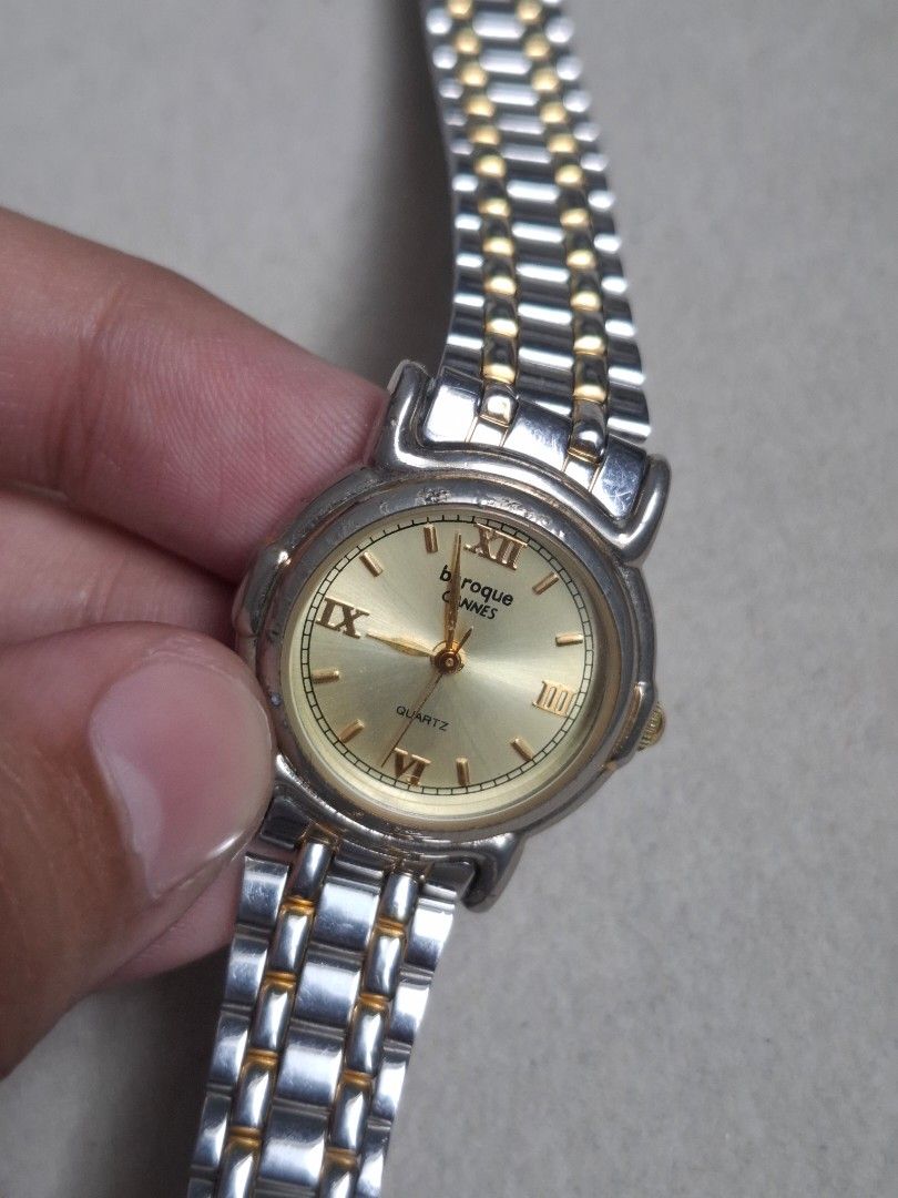 Baroque Cannes Watch (Category: Women's Watches) located in Abucay. Submitted by icia_marie18 (Listing ID 1464576056, Image 3). Description: baroque cannes watch issues: major fadings strap, minor oxidation face watch price nego japan movement.