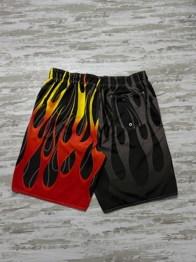 ✅Bass Pro Flame Board Shorts (Category: Shorts) located in Dumaguete. Submitted by good_stuff_dgte (Listing ID 1464634931, Image 3). Description: ✅Bass Pro Flame Board Shorts -₱1350 -Size large (34-36 waistline) -Lenght: 21 -Leg opening: 12 -With 3 pockets -Color rate 10/10 -No issue (excellent condition).