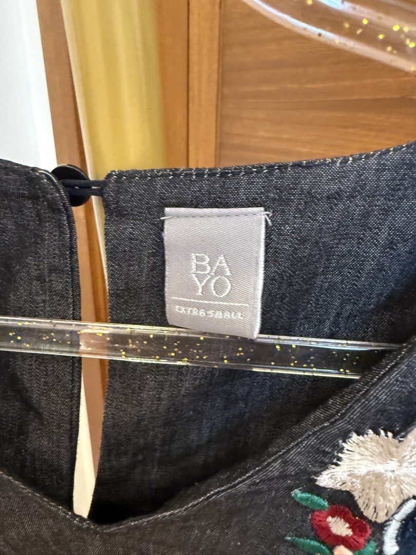 Bayo: Top (Category: Blouses) located in Quezon City. Submitted by vpauline (Listing ID 1464704063, Image 2). Description: 10/10.