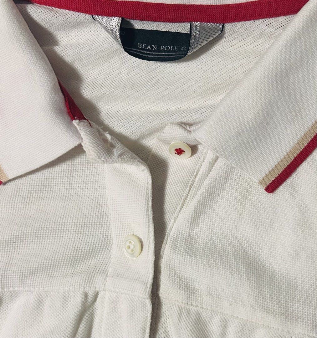 BEAN POLE (Category: Blouses) located in Davao. Submitted by sart0ria85 (Listing ID 1464656082, Image 3). Description: An offwhite golf shirt with patches of blue and red made of 98%COTTON and 2%ELASTANE MADE IN KOREA 🇰🇷 MEDIUM. Size 6 EXCELLENT CONDITION (94/100).