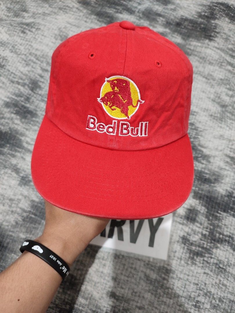 Bed Bull Cap By Annot (Category: Caps & Hats) located in Cebu City. Submitted by haryvyylyynn (Listing ID 1464741562, Image 1). Description: Bed Bull 480+sf.