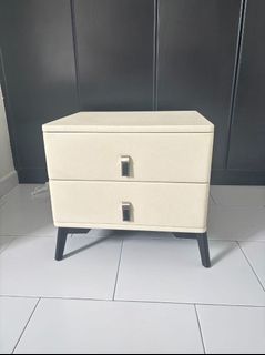(Category: ) located in . Submitted by home_furnishing (Listing ID 1464671692, Image 1). Description: .