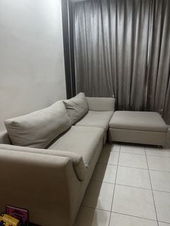 (Category: ) located in . Submitted by ameeraaaz (Listing ID 1464580553, Image 1). Description: .