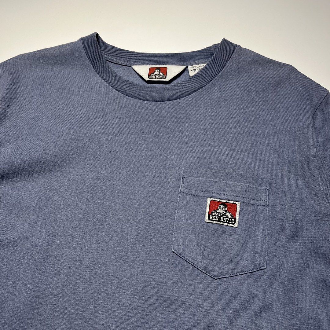 BEN DAVIS Heavyweight Pocket Tee (Category: Tshirts & Polo Shirts ) located in Balanga. Submitted by goodiegarments (Listing ID 1464590746, Image 2). Description: BEN DAVIS Heavyweight Pocket Tee Built tough, styled right. This authentic Ben Davis pocket t-shirt in deep navy blue features a robust, heavyweight cotton construction meant to withstand the test of time. Complete with the signature "Smiling Gorilla" logo patch on the chest, it is a de