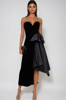 (Category: ) located in . Submitted by myclosetfiles (Listing ID 1464715481, Image 1). Description: .