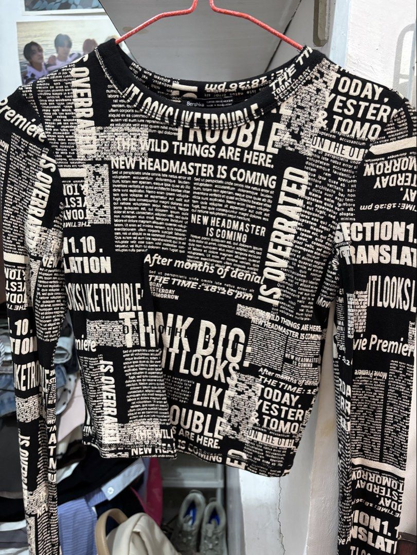 Bershka Printed Top (Category: Longsleeves) located in Quezon City. Submitted by den.declutters (Listing ID 1464647353, Image 1). Description: .
