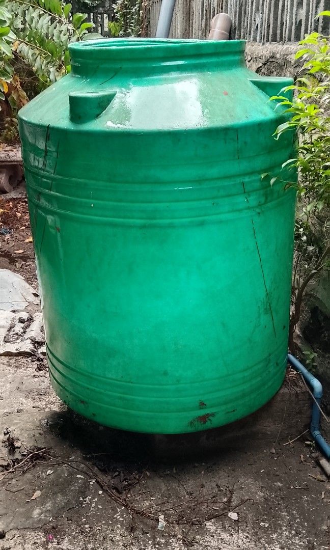 Best tank 660 liters (Category: Industrial Equipment) located in Paranaque City. Submitted by gracejimen21301 (Listing ID 1464608714, Image 3). Description: Rush Sale!!! kayo na po maglinis. original best tank po ito. pick up every Sunday or Mon to Sat 7pm onwards.