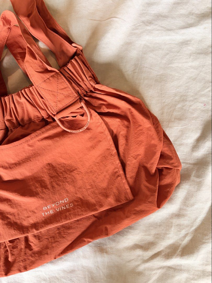 Beyond The Vines XS Dumpling Bag (Category: Tote Bags) located in Muntinlupa City. Submitted by andsshop_ (Listing ID 1464588121, Image 3). Description: XS Dumpling Bag in Terracotta. Lightweight and durable. Used out only once. In excellent, brand new condition. ✨ Shipped from Singapore! SRP: 3,790.00 RFS: Don’t use it at all.