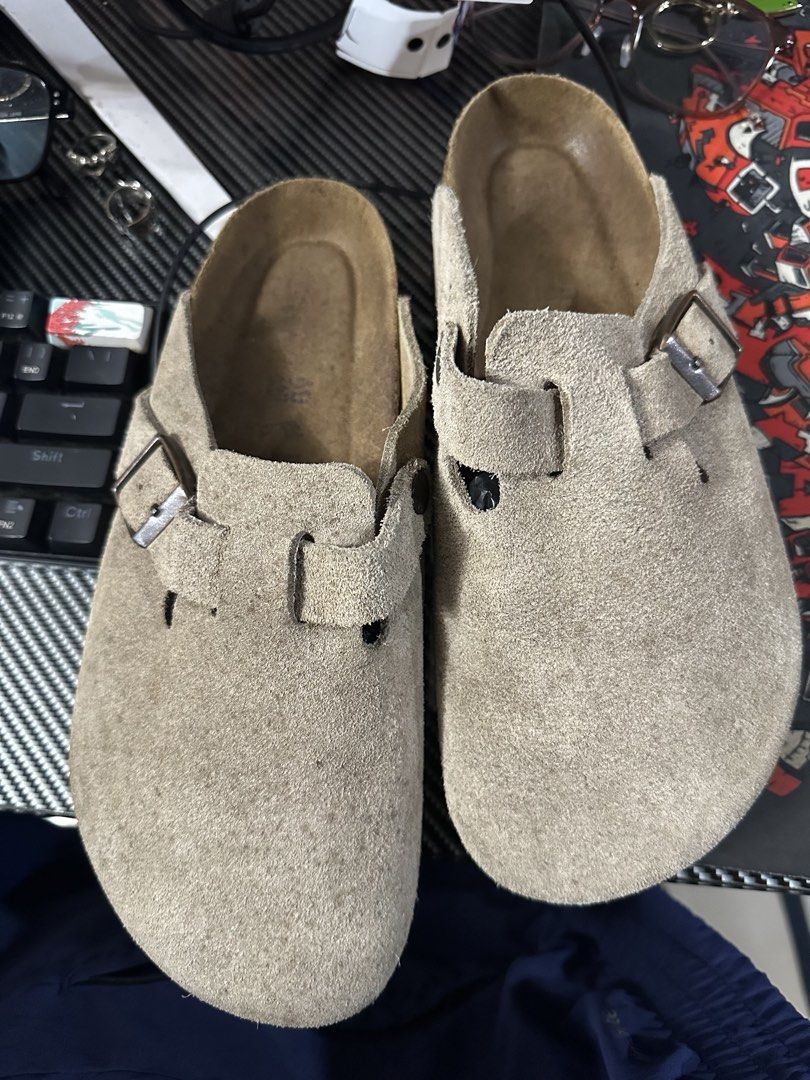 Birkenstock Boston (Category: Slippers & Slides) located in Butuan. Submitted by wear.next (Listing ID 1464693728, Image 3). Description: Size 40 Authentic No box .