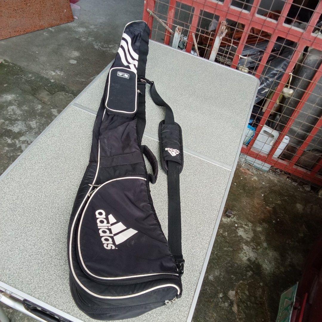 black Adidas Golf Club Case (Category: Golf) located in San Pedro. Submitted by trisheljas_japansurplus (Listing ID 1464574742, Image 1). Description: 📍For Sale📍 black Adidas Golf Club Case all zippers are working, Location 📍 Filinvest Homesite barangay bagong silang san pedro laguna 📍.