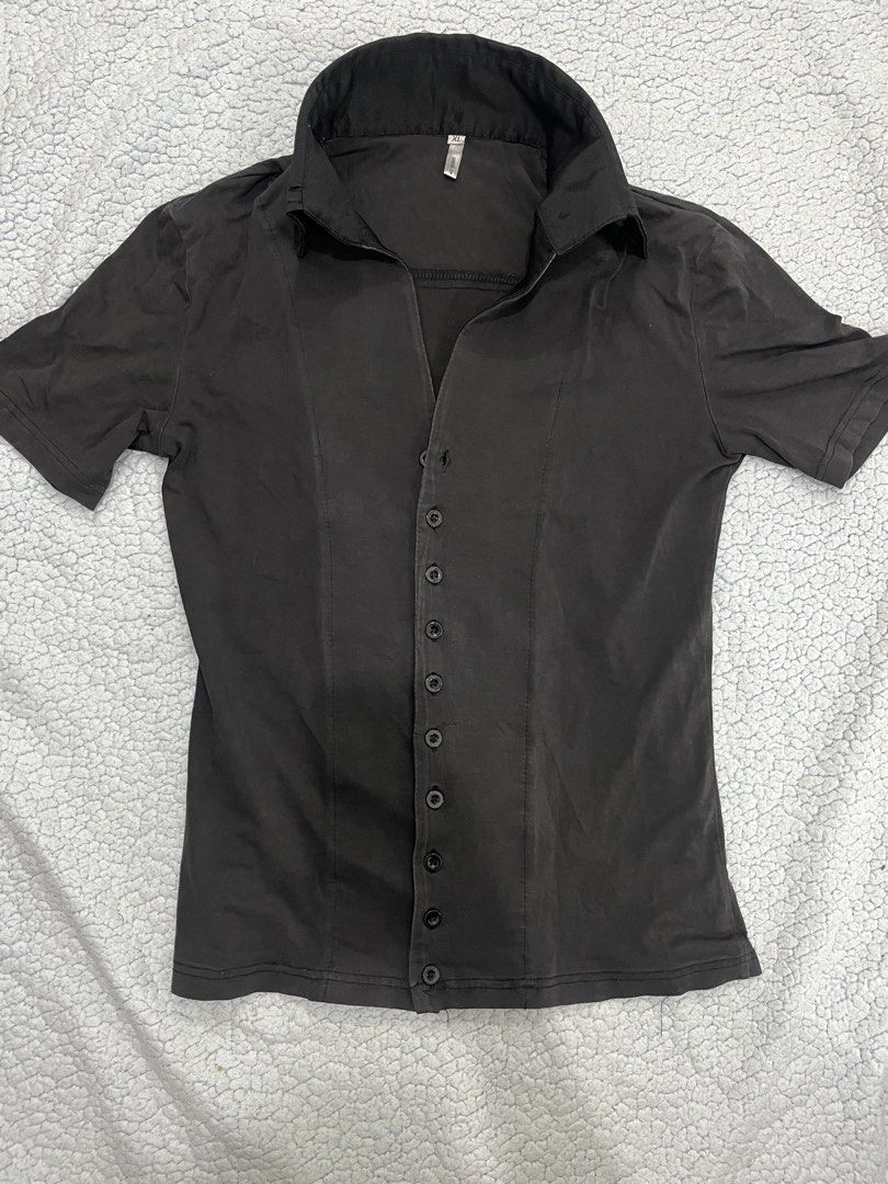 Black blouse (Category: Blouses) located in Manila. Submitted by leola_ (Listing ID 1464711131, Image 1). Description: Free if purchase 2 from my listing (Chat if want to avail after 2 purchase).