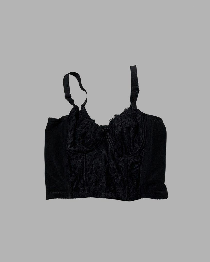 Black corset bustier top (Category: Others Tops) located in Bulacan. Submitted by _lokaa (Listing ID 1464674252, Image 1). Description: no flaws keri sa small basta b cup bust line-32-36” waistline-25-30”.