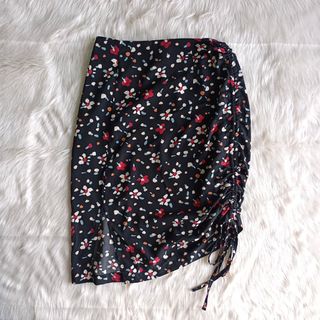(Category: ) located in . Submitted by pretty.on.repeat (Listing ID 1464624705, Image 1). Description: .