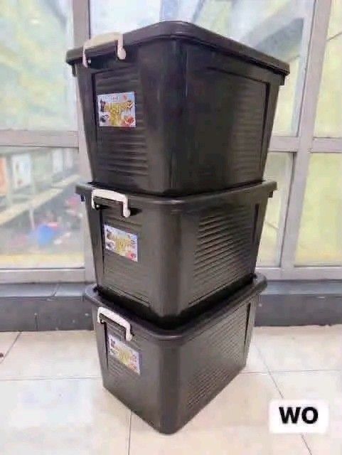 Black Plastic Storage Box with Lid (Category: Storage Boxes & Baskets) located in Quezon City. Submitted by marecel146 (Listing ID 1464671683, Image 2). Description: - Heavy duty black plastic storage box - Includes a lid - Stackable design for efficient storage - Ideal for organizing home or garage spaces - Durable and easy to clean material - Approximate dimensions: 20" x 15" x 13" - Multiple units available.