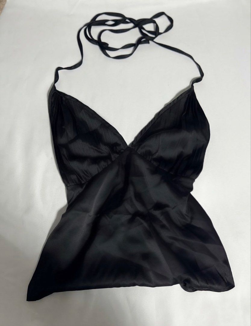 Black Satin Halter Top (Category: Sleeveless) located in Manila. Submitted by glossywife (Listing ID 1464605917, Image 1). Description: Size XS Bnew! Never worn out or tried on :) Mop: GCash / Bank Transfer Mod: GrabExpress / J&T / Lalamove Brandy Melville Zara Isa the label H&M Cotton On Stradivarius Phia Hollister Subdued John Galt Miu the label Traje Linen Bershka Aritzia Princess Polly Free People Realisation Par Meshki Oh Polly Pacsun Jaded 