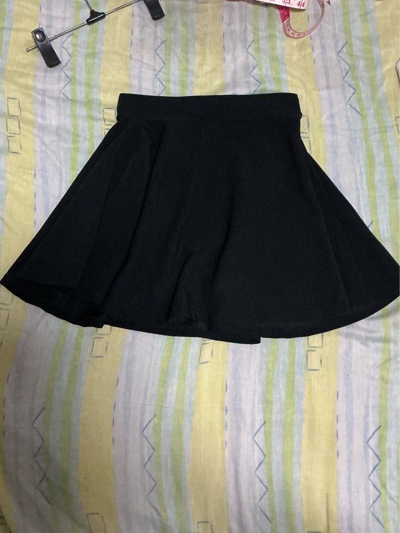 Black skater skirt size S-M (Category: Skirts) located in Manila. Submitted by mornight736 (Listing ID 1463787282, Image 1). Description: - Comfortable stretchy waistband - Fits sizes Small to Medium (S-M) - MOP: Gcash - SF is shouldered by buyer.