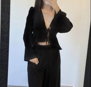 (Category: ) located in . Submitted by glossywife (Listing ID 1464626537, Image 1). Description: .