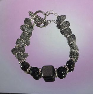 (Category: ) located in . Submitted by haiirocrystals (Listing ID 1464610540, Image 1). Description: .