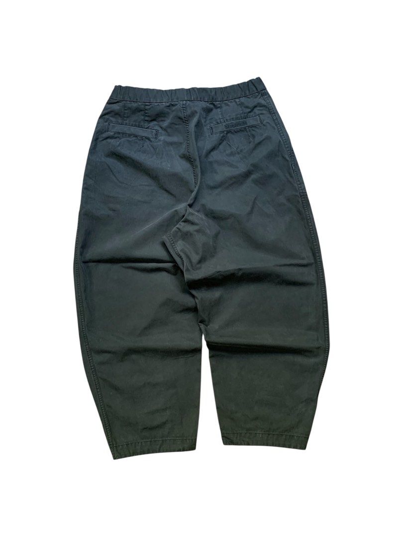 Blackhill Black Baloon pants (Category: Jeans) located in Buhi. Submitted by sneak_pick (Listing ID 1464601457, Image 2). Description: Blackhill Black Baloon pants Measurements: Waist: 32” Length: 38” Leg Opening: 8.5” Very Minimal signs of use. Excellent condition..