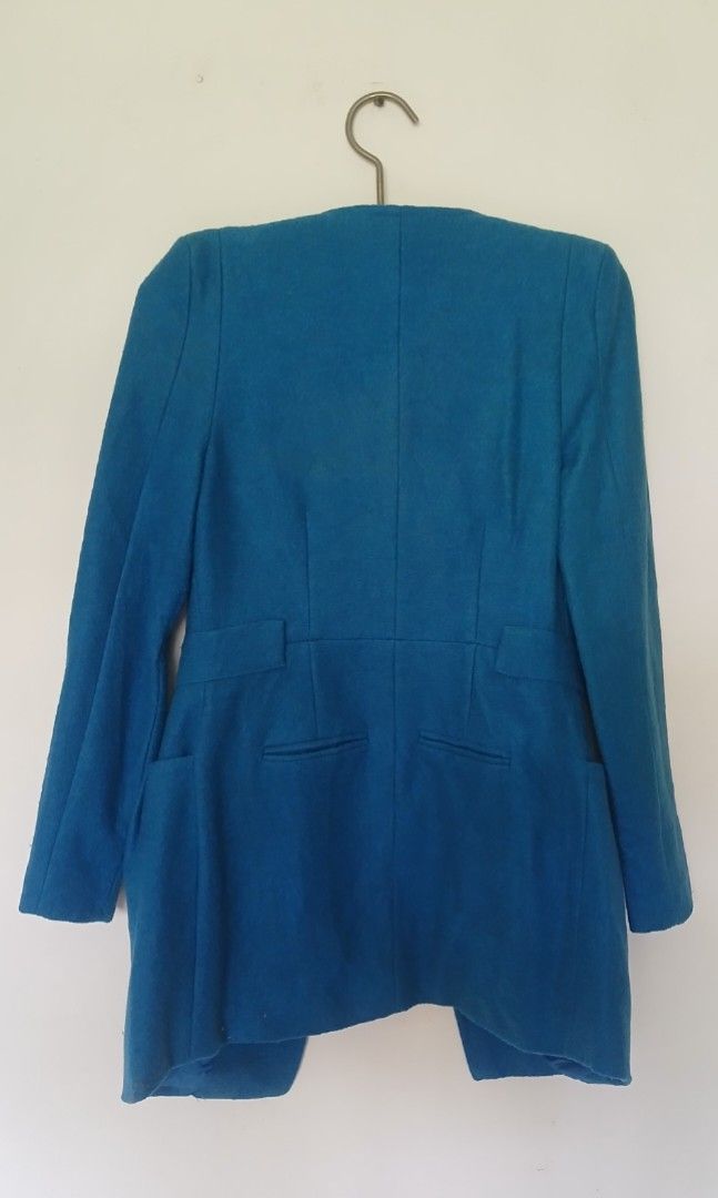 Blue Collarless Coat Dress (Category: Coats, Jackets and Outerwear) located in Batangas. Submitted by thriftshop_izy15 (Listing ID 1464578579, Image 2). Description: PRODUCT DETAILS Brand: No brand Size: Small Measurement when laid flat; in inches: Bust: 17.5" Waist size: 15" Length: 30" Color: Royal blue Condition: Unused and almost new. If you have any inquiries regarding item/s feel free to contact me in this.