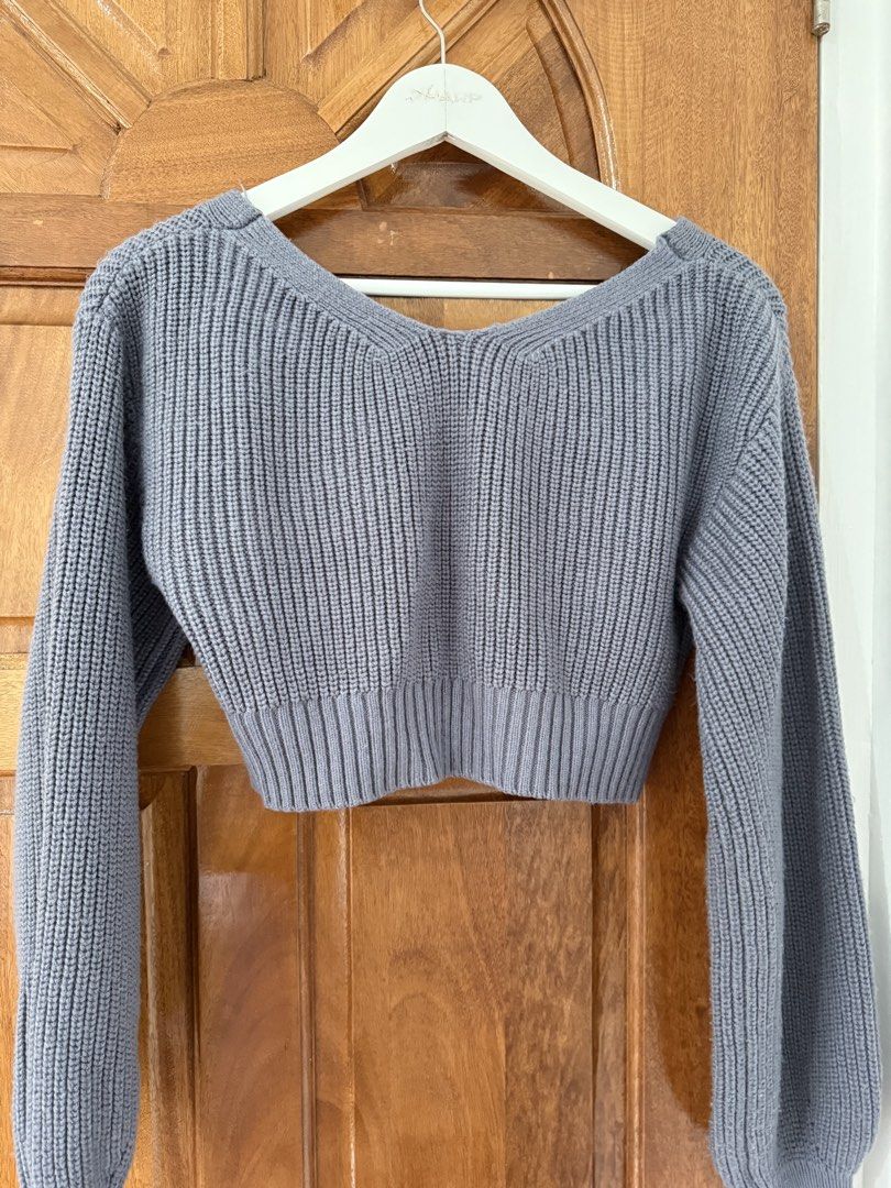 Blue GRL Cardigan (Category: Coats, Jackets and Outerwear) located in Naga. Submitted by sbcookieee (Listing ID 1464711867, Image 3). Description: .