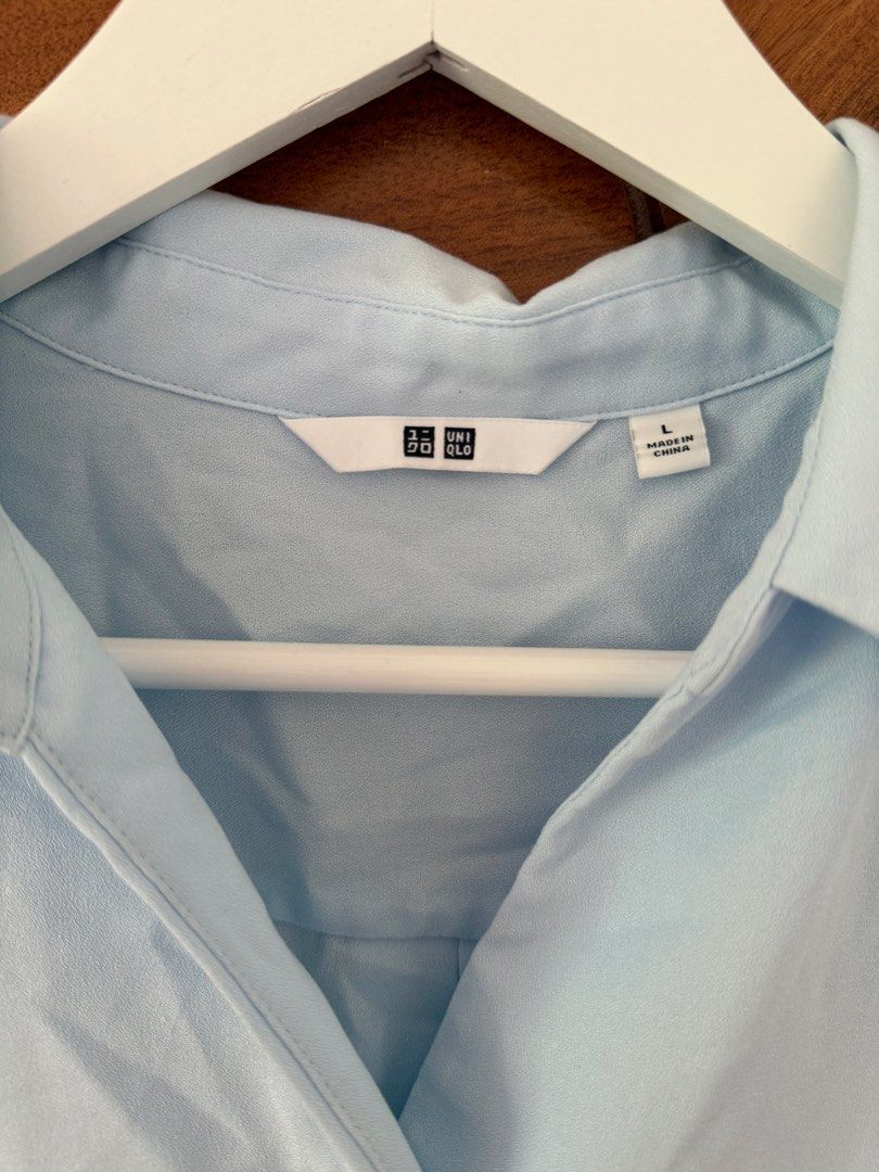 Blue Uniqlo Long Sleeves (Category: Longsleeves) located in Naga. Submitted by sbcookieee (Listing ID 1464705292, Image 3). Description: .