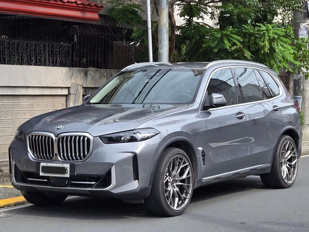 BMW X5 xDrive30d Auto (Category: Used Cars) located in Manila. Submitted by quality_cars (Listing ID 1464660731, Image 2). Description: FOR SALE / FINANCING / TRADE-IN‼️ 2025 BMW X5 xDRIVE30D 👏 BEST BUY 2MILLION SAVING FROM BRANDEW 🤝 Available for CASH,FINANCING AND TRADE-IN‼️ Our Price - ₱3,995,000 ONLY‼️ Financing - 200,000 ALL IN DOWNPAYMENT‼️ 24- 223,250 36- 161,033 48- 141,075 60- 116,666 BMW xDrive All-Wheel Drive BMW TwinPower Turbo engi