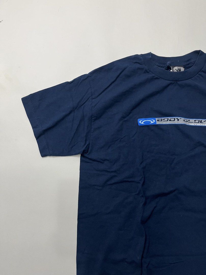 Body Glove Vintage Tee (Category: Tshirts & Polo Shirts ) located in Makati City. Submitted by ufcknwthbst (Listing ID 1464676001, Image 2). Description: 21 inch width 30 inch length 9.5/10 condition No issue.