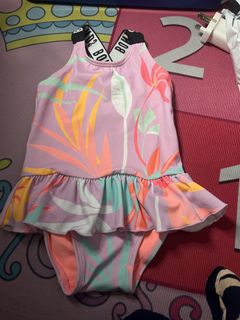 (Category: ) located in . Submitted by lyn286 (Listing ID 1464575979, Image 1). Description: .