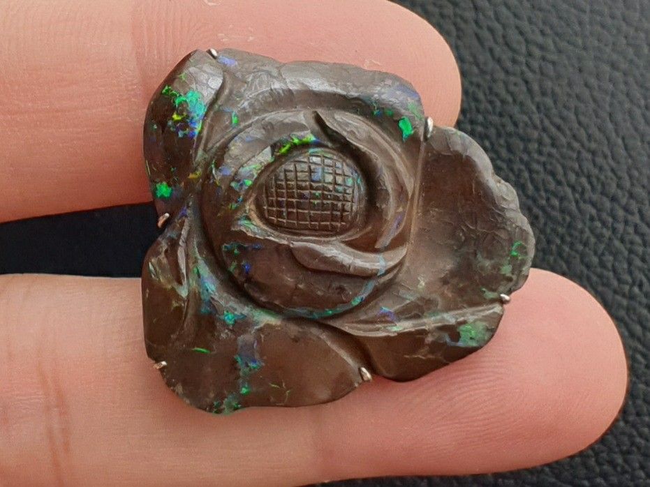 Boulder Opal Obi-dome or Pendant (Category: Necklaces) located in Quezon City. Submitted by WasalakTwo (Listing ID 1464751047, Image 3). Description: Bought in Japan Open for delivery nationwide.