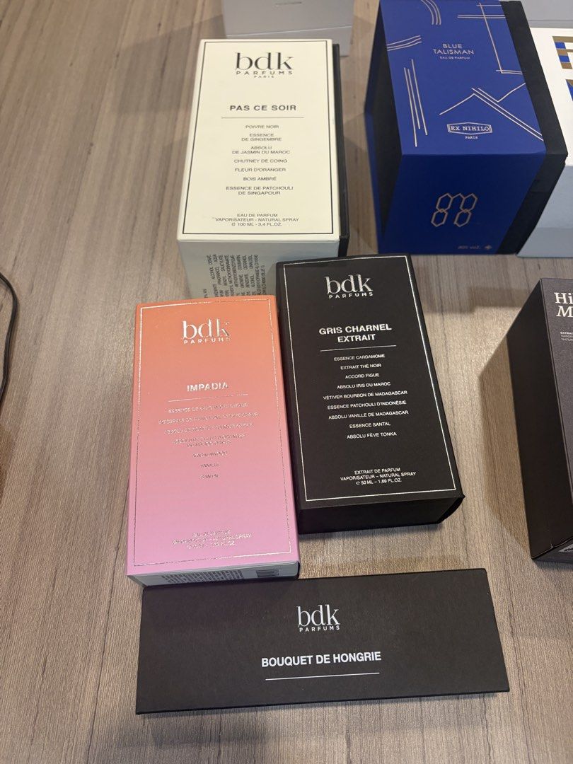 Boxes only 300@ (Category: Fragrance & Deodorants) located in Quezon City. Submitted by chic_styleph (Listing ID 1464606544, Image 3). Description: .
