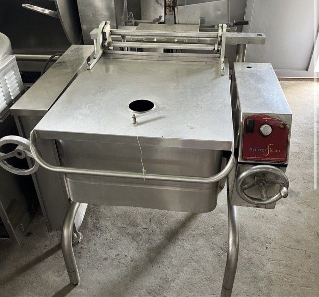 BRAISING PANS & Steam Jacketed kettle (Category: Industrial Equipment) located in Manila. Submitted by gp_barako (Listing ID 1464582418, Image 1). Description: BRAISING PANS & Steam Jacketed kettle BRANDS: BLODGETT/CROWS LPG Gas type, Made in USA Capacity: 30 gallons/ 120 liters Ideal for: Hotels and Commissary and Catering Services. For : Frying / Steaming, cooking Sauces, Cooking Kare Kare , Adobos , Etc cooking by bulk- big Productions.