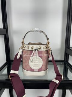 （分類：）位於 。 由 lvy-yin 提交（商品編號 1464632476，圖片 1）。簡介： 。